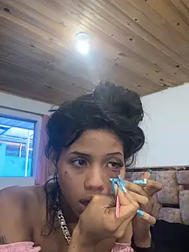 Snapshot of KendallArdent chatting on June 2026 03:21:01 PM KendallArdent online show from June 2026 03:21:01 PM