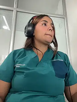 Noa Harper- online show from April 2026 09:39:33 PM