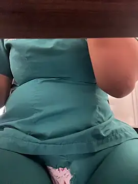 Noa Harper- online show from April 2026 08:57:01 PM