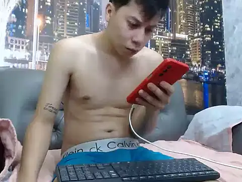 santiago xxxcol online show from April 2026 11:31:01 PM