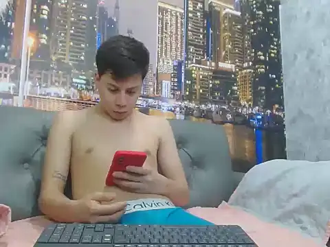 santiago xxxcol online show from April 2026 11:07:02 PM