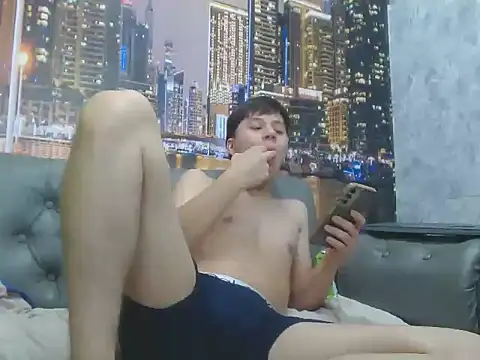 santiago xxxcol online show from March 2026 11:41:01 PM