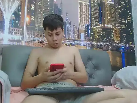 santiago xxxcol online show from April 2026 11:43:02 PM