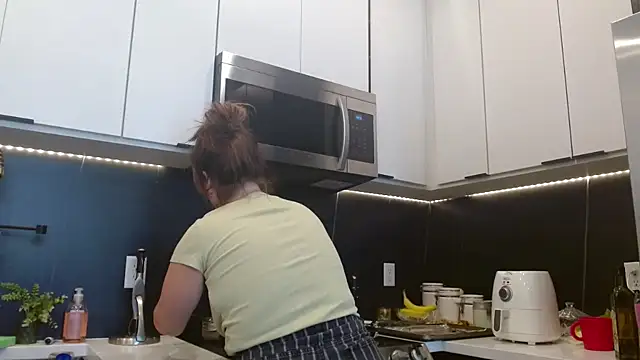 HazelSkyesChat online show from April 2026 09:06:01 PM