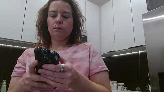 HazelSkyesChat online show from March 2026 05:17:02 PM