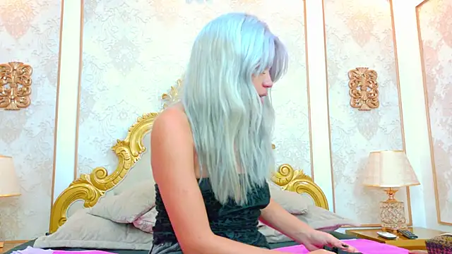 AlanaHouston online show from March 2026 12:13:02 PM