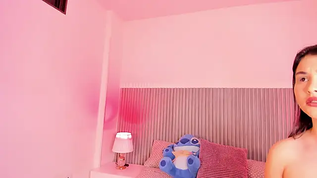 ArianaHilton  online show from March 2026 04:01:02 AM