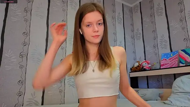 SueFerreyra online show from April 2026 06:09:01 AM