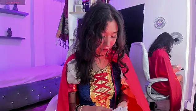 Miniadelf online show from April 2026 05:03:01 PM