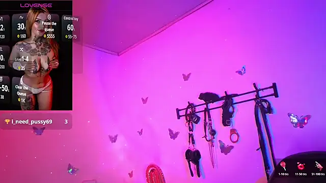 Zoeee 001 online show from February 2026 08:30:01 PM