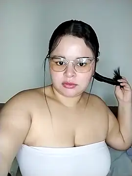 SamanthaStonee online show from March 2026 03:39:01 AM