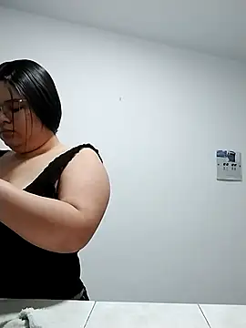 SamanthaStonee online show from March 2026 08:10:01 PM