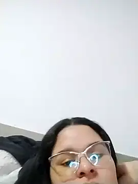 SamanthaStonee online show from June 2026 12:33:02 AM