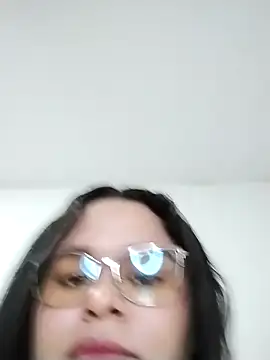 SamanthaStonee online show from May 2026 10:20:01 PM