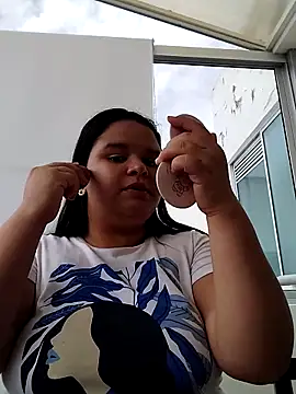 Snapshot of SamanthaStonee chatting on February 2026 07:03:01 PM SamanthaStonee online show from February 2026 07:03:01 PM