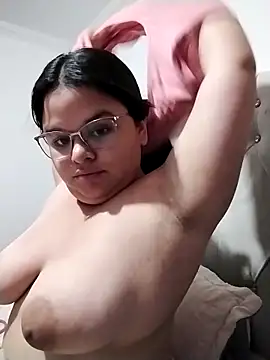 Snapshot of SamanthaStonee chatting on February 2026 11:13:01 PM SamanthaStonee online show from February 2026 11:13:01 PM