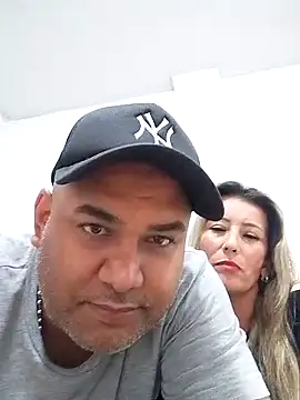 wessAndSandri online show from February 2026 08:07:01 PM