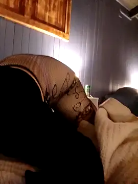 thegirlsshot 666 online show from February 2026 06:25:01 AM