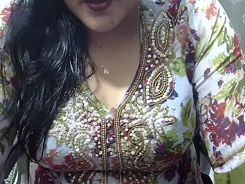 Snapshot of SumaiyaSultana chatting on July 2026 04:29:02 PM SumaiyaSultana online show from July 2026 04:29:02 PM