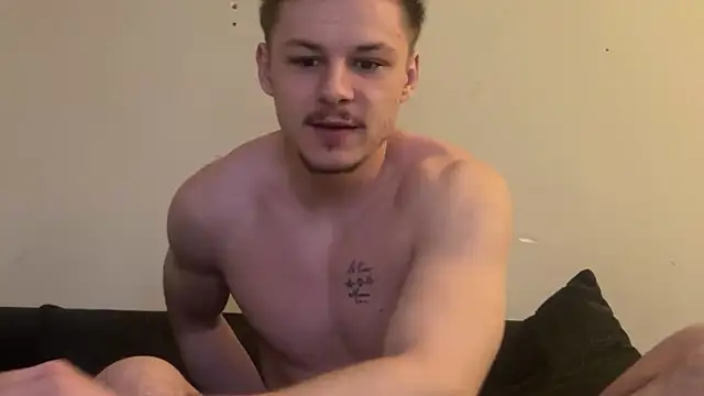 Snapshot of Lucas328706 chatting on February 2026 12:57:02 PM Lucas328706 online show from February 2026 12:57:02 PM