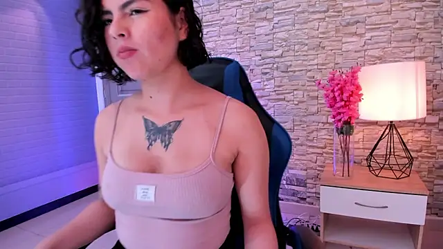 butterflyx39 online show from April 2026 12:12:02 PM