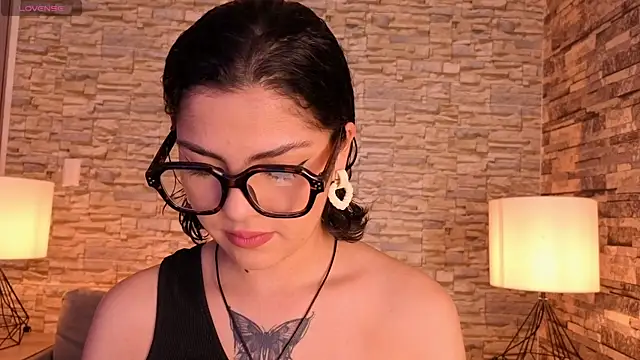 butterflyx39 online show from June 2026 07:15:02 PM
