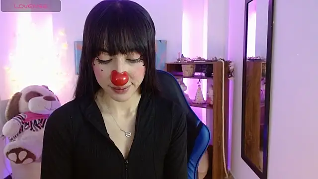 FIORELLA L online show from May 2026 12:08:01 PM