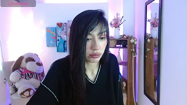 FIORELLA L online show from May 2026 12:09:01 PM