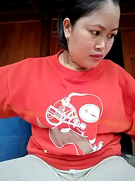 Snapshot of Mayly_Sweet chatting on February 2026 02:19:02 AM Mayly Sweet online show from February 2026 02:19:02 AM