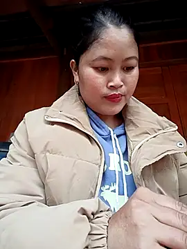 Snapshot of Mayly_Sweet chatting on February 2026 02:54:02 AM Mayly Sweet online show from February 2026 02:54:02 AM