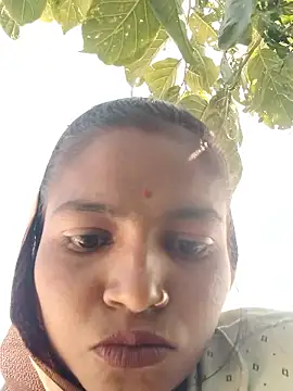 Snapshot of Gungun_thakur chatting on February 2026 07:29:02 AM Gungun thakur online show from February 2026 07:29:02 AM