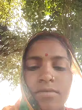 Snapshot of Gungun_thakur chatting on February 2026 05:03:02 AM Gungun thakur online show from February 2026 05:03:02 AM