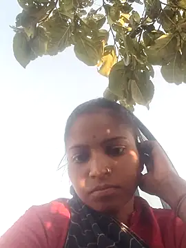 Snapshot of Gungun_thakur chatting on March 2026 11:32:01 AM Gungun thakur online show from March 2026 11:32:01 AM