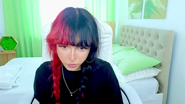   Amiraa online show from March 2026 11:37:02 AM