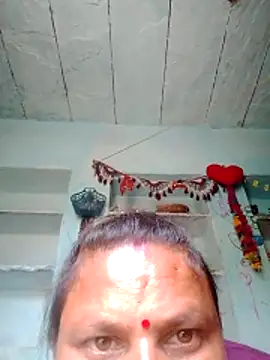 Cuty nikita online show from May 2026 07:00:01 AM