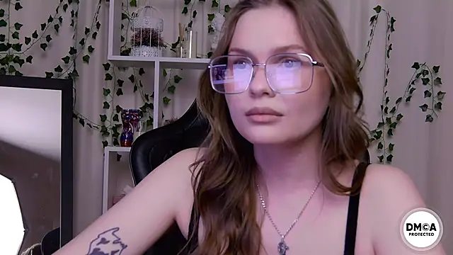 Snapshot of Kate_mermaid chatting on February 2026 03:38:02 AM Kate mermaid online show from February 2026 03:38:02 AM