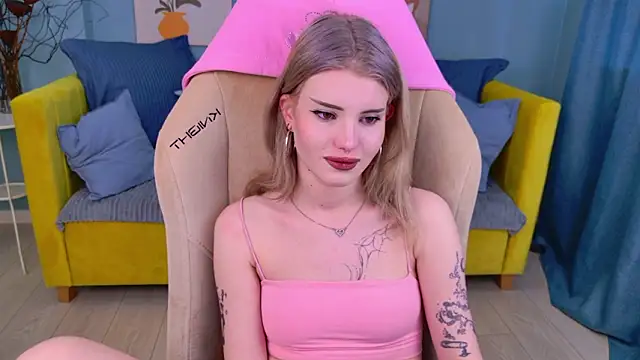 ScarletBlackwood online show from March 2026 08:30:01 AM