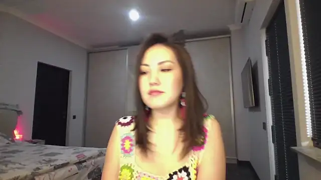 EllieSoft online show from April 2026 07:10:01 AM