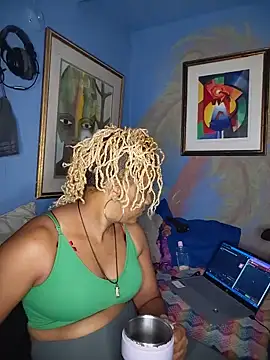 Snapshot of BadGyalGem chatting on June 2026 04:57:01 AM BadGyalGem online show from June 2026 04:57:01 AM