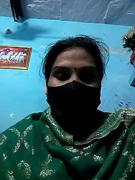 hot-tanya online show from February 2026 12:55:01 PM