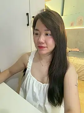 Snapshot of Amy8386 chatting on June 2026 03:33:02 PM Amy8386 online show from June 2026 03:33:02 PM