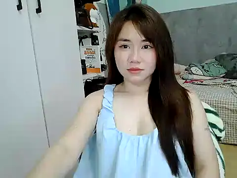 Amy8386 online show from March 2026 03:47:01 PM