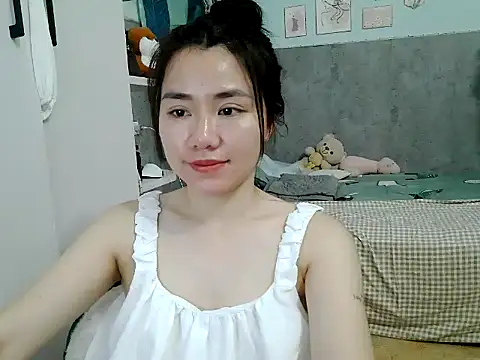 Amy8386 online show from April 2026 05:55:01 AM