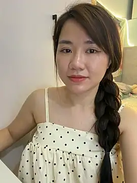 Snapshot of Amy8386 chatting on June 2026 04:03:01 AM Amy8386 online show from June 2026 04:03:01 AM