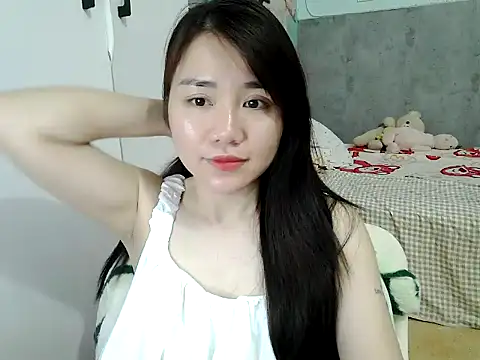 Amy8386 online show from May 2026 04:10:01 PM