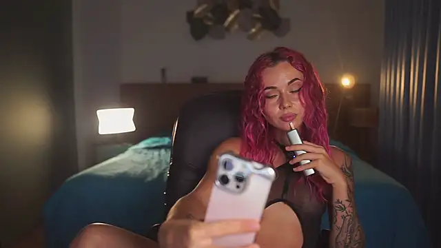 Sarah Pink online show from May 2026 02:14:01 PM