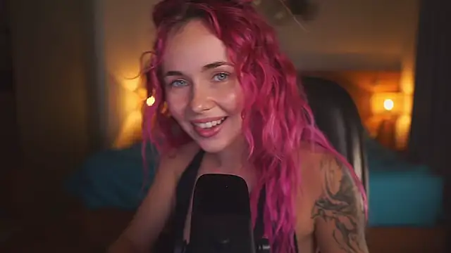 Sarah Pink online show from July 2026 01:59:01 PM