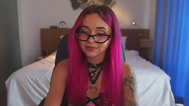 Sarah Pink online show from January 2026 02:29:01 AM