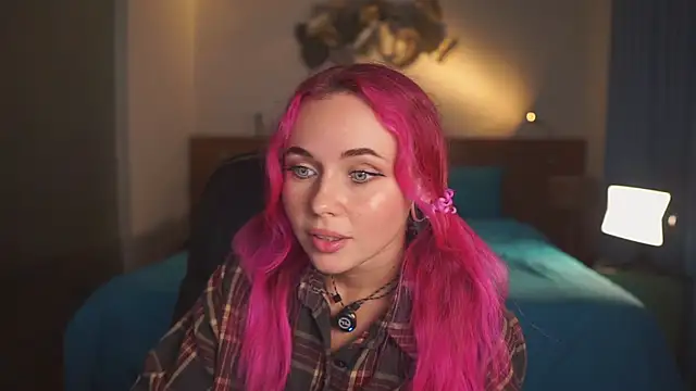 Sarah Pink online show from May 2026 02:42:01 PM