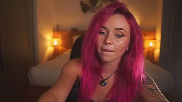 Sarah Pink online show from June 2026 12:22:01 PM